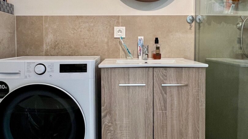 Bad mit bodentiefer Dusche