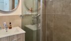 Bad mit bodentiefer Dusche