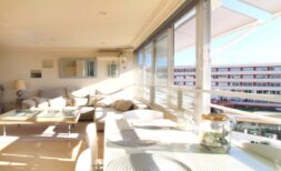 Traumhaft schöne Wohnung mit Meerblick in Strandnähe