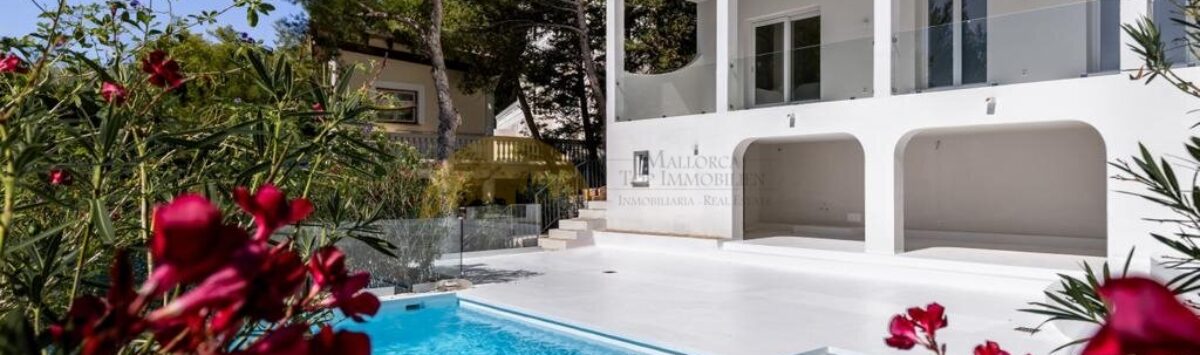 Bild zum Objekt: Luxusvilla mit 5 Zimmern, Kamin, Terrassen & Pool zu verkaufen