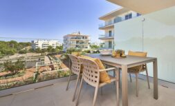Exclusive new-build apartments in a dream Mediterranean location with pool