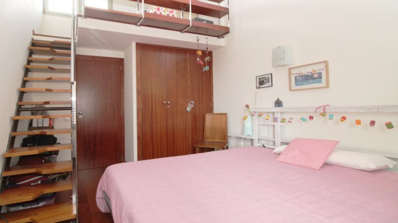 Kinderschlafzimmer eins mit Galerie