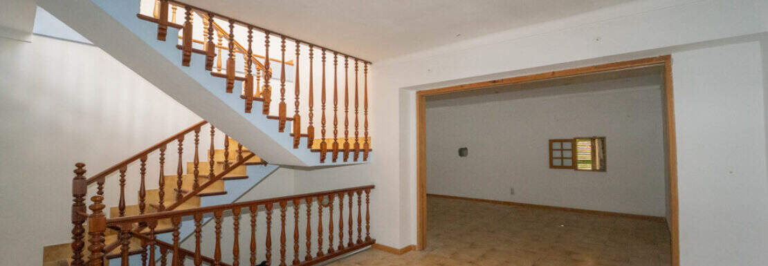 Stadthaus-mit-Projekt-grosse-Grundstück-6