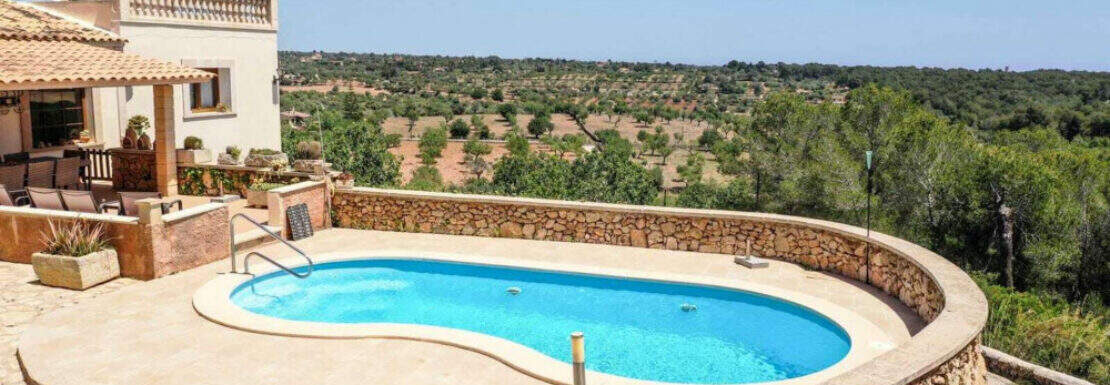 Wide sea view of Cala Murada