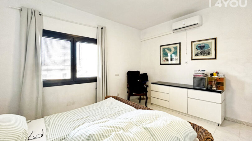 Schlafzimmer 2