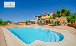 Finca tranquila en una ubicación privilegiada cerca de Es Trenc - paraíso mediterráneo con encanto y naturaleza pura