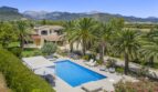 Finca mit Pool