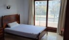 Helles Schlafzimmer mit zwei Holzbetten, Terrassenzugang und Meerblick-Nähe in Alcúdia