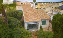 Encantador chalet independiente en una zona tranquila
