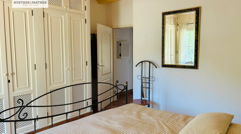 Schlafzimmer 2