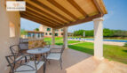 Verande mit Gartenblick
