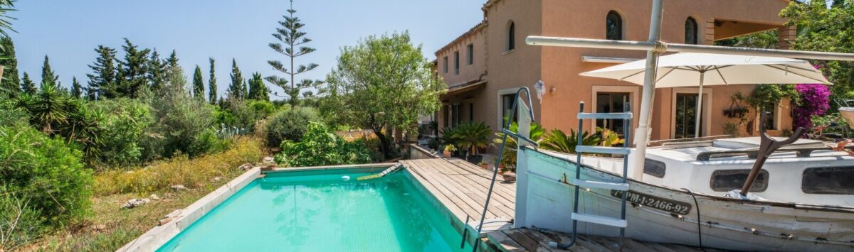 Bild zum Objekt: Finca mit 5 SZ, Doppelgarage, Pool und Sauna zu verkaufen