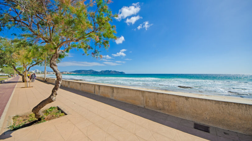 Cala Bona Paseo Maritimo