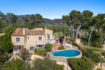 316m² Villa mit 5 Zimmern, 3 Bädern und Pool zum Verkauf