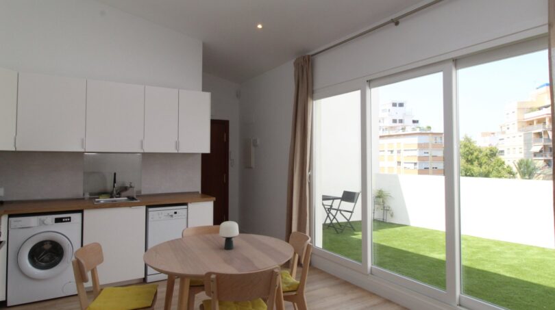 Kitchen and dining area