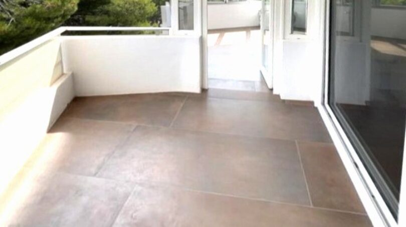 Terrasse mit Blick auf das Mittelmeer