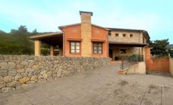 Elegantes Zuhause mit Charme und Fernblick in Puigpunyent