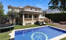 Exklusives Familienhaus mit Stil und Komfort in bevorzugter Wohnlage