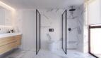 Luxusbad mit Marmor, schwarzen Akzenten, Regendusche, WC und Holz-Waschtisch in Palma-Apartment.