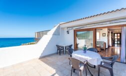 Tolles Reihenhaus mit Meerblick und drei Terrassen