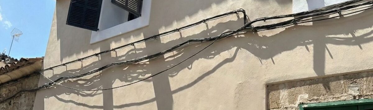 Bild zum Objekt: Sanierte Wohnung mit 3 Zimmern und Dachterrasse zu kaufen