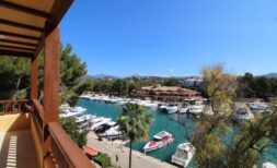 Exclusivo ático con vistas panorámicas en el puerto deportivo de Santa Ponsa
