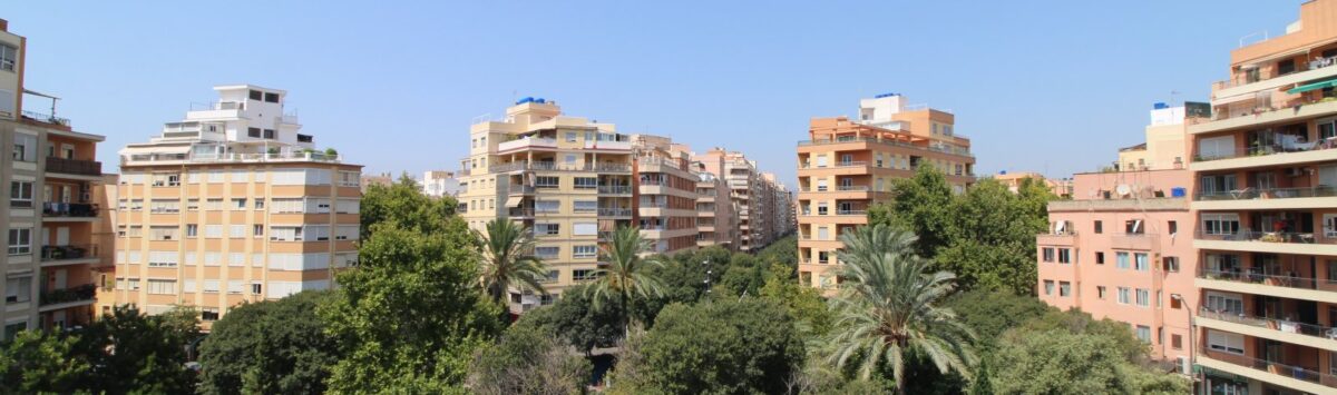 Bild zum Objekt: Saniertes 70m² Penthouse mit 2 SZ und Terrasse zu kaufen