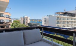 Precioso piso en Cala Bona/Cala Millor con vistas al mar