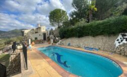 Romantisches Haus mit traumhafter Aussicht und Pool in Puigpunyent