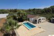 140m ² casa con 2 dormitorios, baño y piscina comunitaria en alquiler