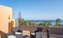 Exclusive penthouse with two large terraces and fantastic sea views