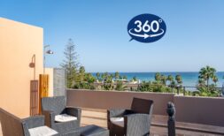 Exclusive penthouse with two large terraces and fantastic sea views