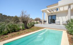 Top Doppelhaushälften und Einfamilienhäuser in Cala Romántica