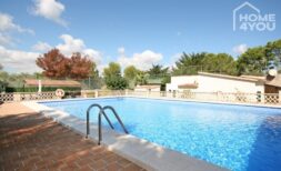 Freistehendes Haus mit ETV-Lizenz in Cala Murada, 135m², 3 SZ, 2 Bäder, Tennisplatz, Pool, Garage