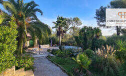 Mallorquinischer Traum: Kleine Finca mit Pool in Pina