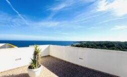 Elegante Wohnung mit traumhaftem Meer- und Panoramablick
