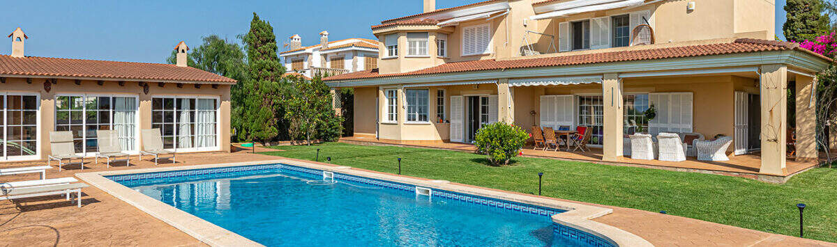 Bild zum Objekt: 432m² Villa mit 5 SZ, Garage Meerblick und Pool zu kaufen