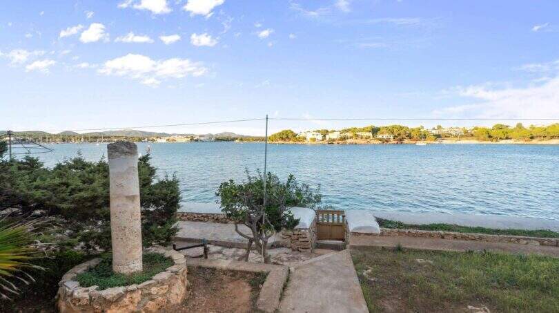 Erste-Meeres-Linie-in-Portocolom-Luxus-Villa-33