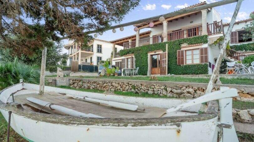 Erste-Meeres-Linie-in-Portocolom-Luxus-Villa-36