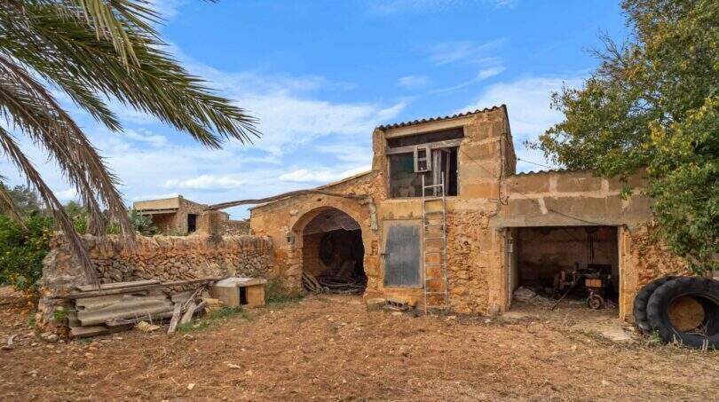 Riesige-traditionelle-Finca-Felanitx-14