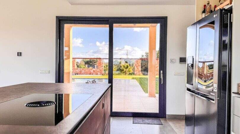 Luxus Finca Pool Naturstein