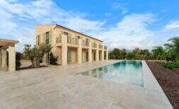 Exklusive Neubau Finca im rustikalen-modernen Stil in Cas Concos