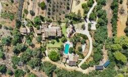 Authentic Mediterranean-style finca with panoramic views of Sant Salvador