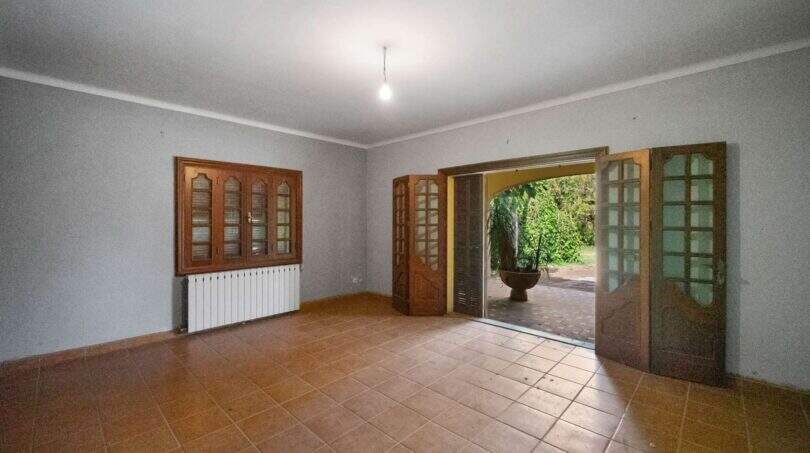 Breite Schlafzimmer mit Heizung