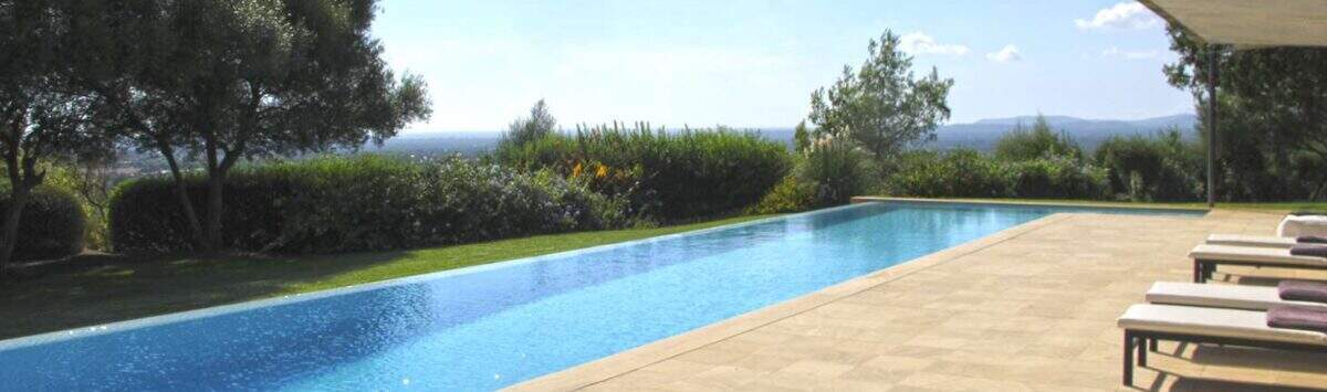 Bild zum Objekt: Finca mit 10 Zimmern, 5 Bädern und Infinity-Pool zu kaufen