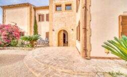 Wunderschöne Finca-Villa mit herrlichem Ausblick nahe Manacor