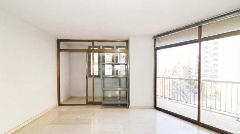 Wohnbereich und Balkon