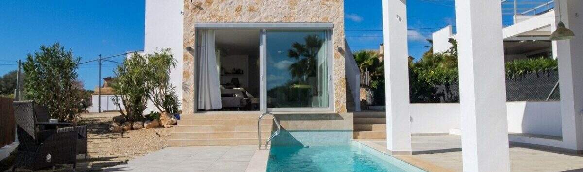 Bild zum Objekt: 144m² Haus mit 3 SZ, 3 Bädern, Meerblick und Pool zu kaufen