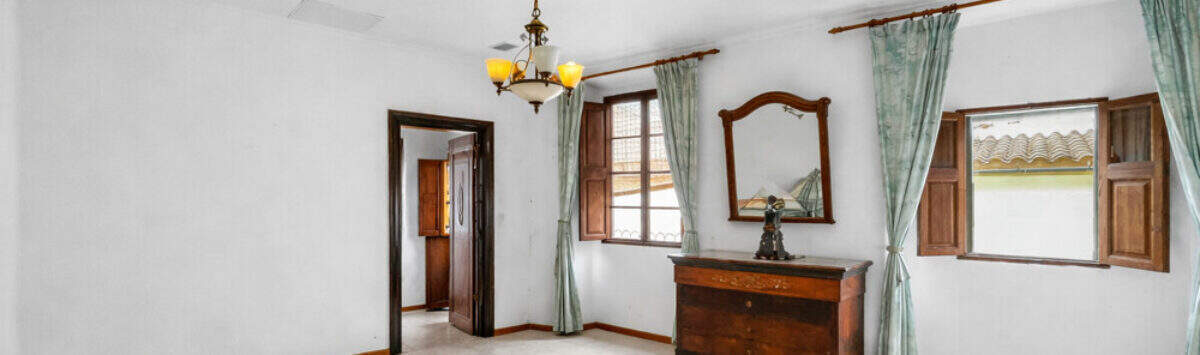 Bild zum Objekt: Stadthaus mit 6 Zimmern, Gästehaus und Garten zu kaufen