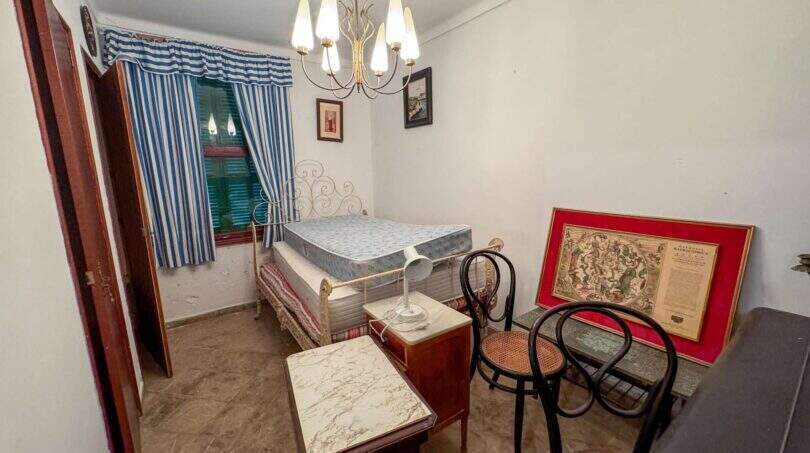 Villa mit großer Terrasse